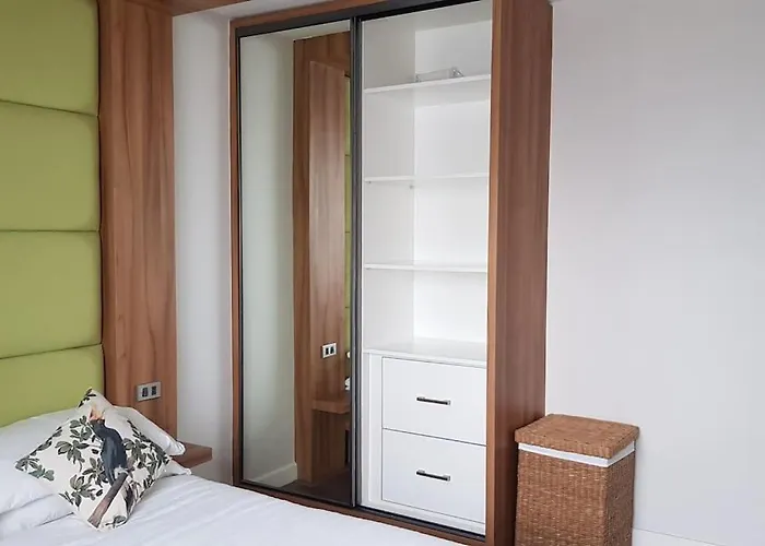 Modern 1bd In Ortigas, Wifi ,netflix ,pool ,gym