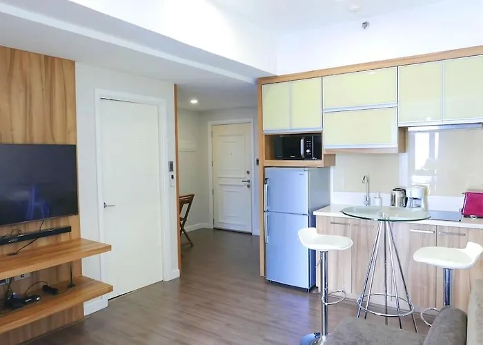 Villa Modern 1bd In Ortigas, Wifi ,netflix ,pool ,gym Manila